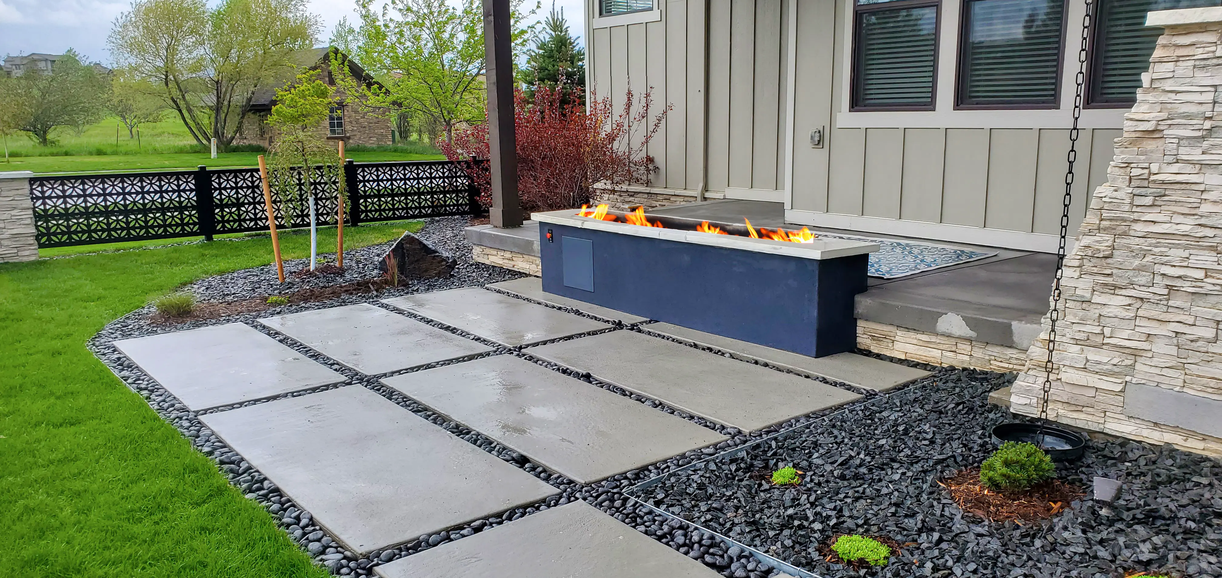 Curved stamped concrete patio